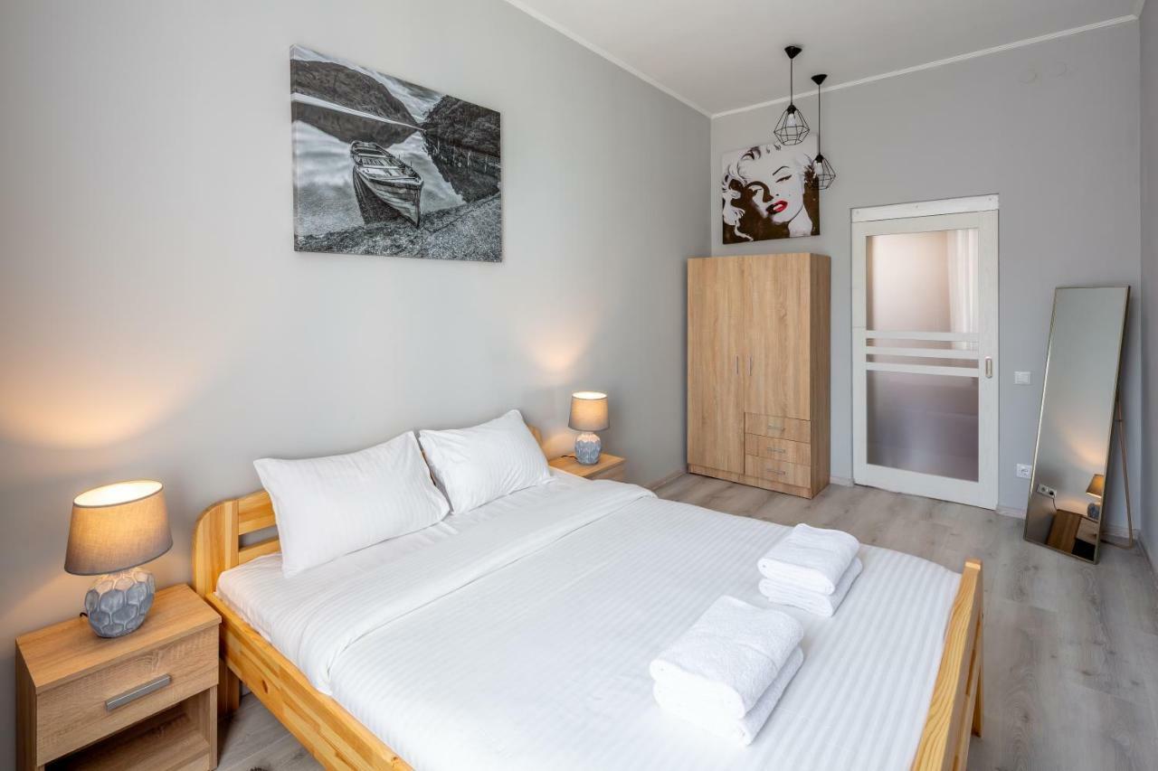 Alfa Apartments Chornovola Lvov Exteriér fotografie